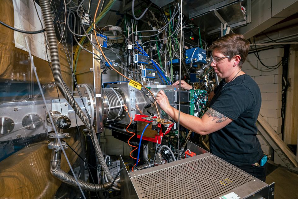 Berkeley Lab’s titanium beam targets one goal: Making the heaviest element yet
