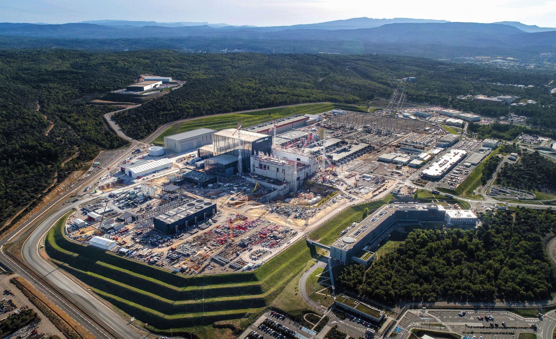 Iter проект международного экспериментального термоядерного реактора